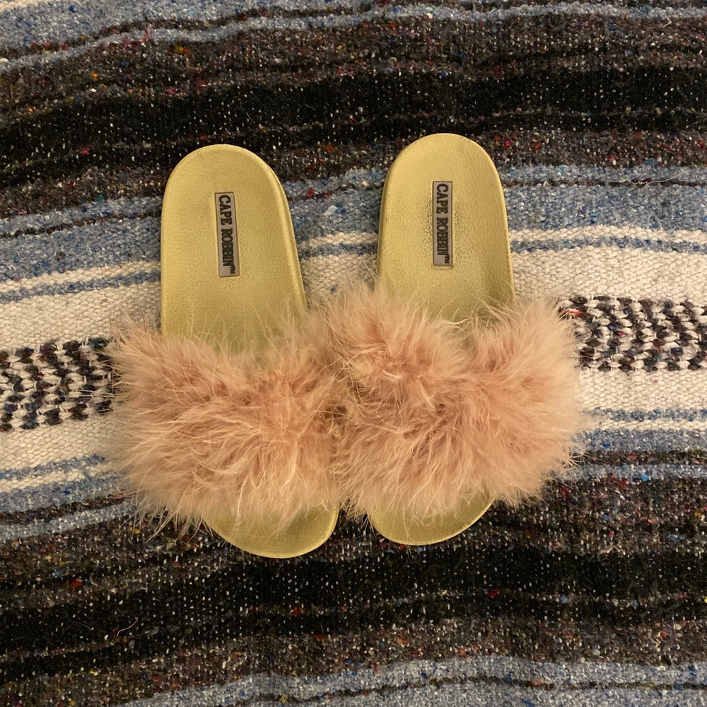 Fluffy Sandals - Picture 2 of 2